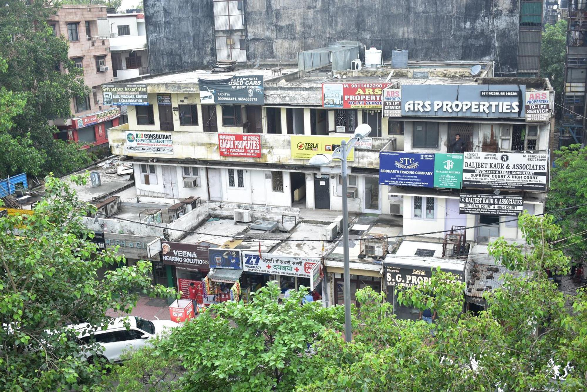 Hotel Golden Saffron By Qotel-Punjabi Bagh Nova Deli Exterior foto
